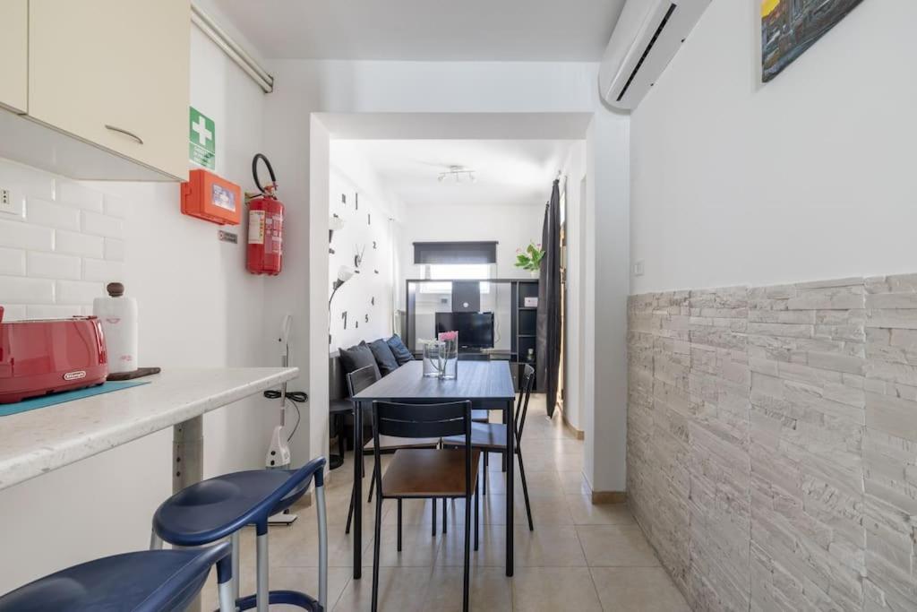 Casa Gemelli - Metro Per Il Centro Di - Appartamento Roma